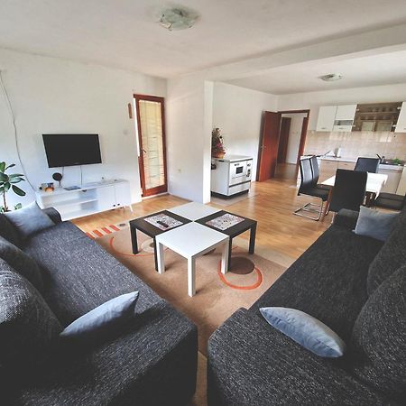 Apartman Komfor Баня-Лука Экстерьер фото