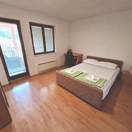 Apartman Komfor Баня-Лука Экстерьер фото
